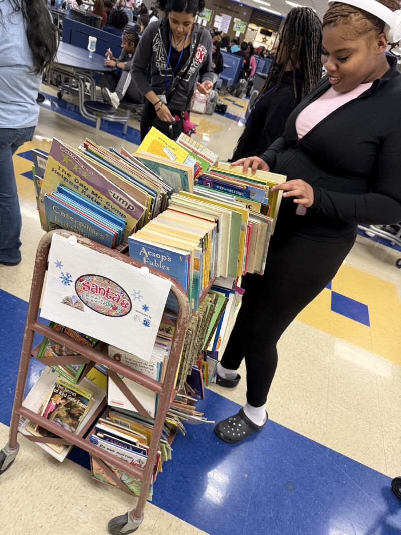 Image for the Tweet beginning: Today was our annual Santa’s