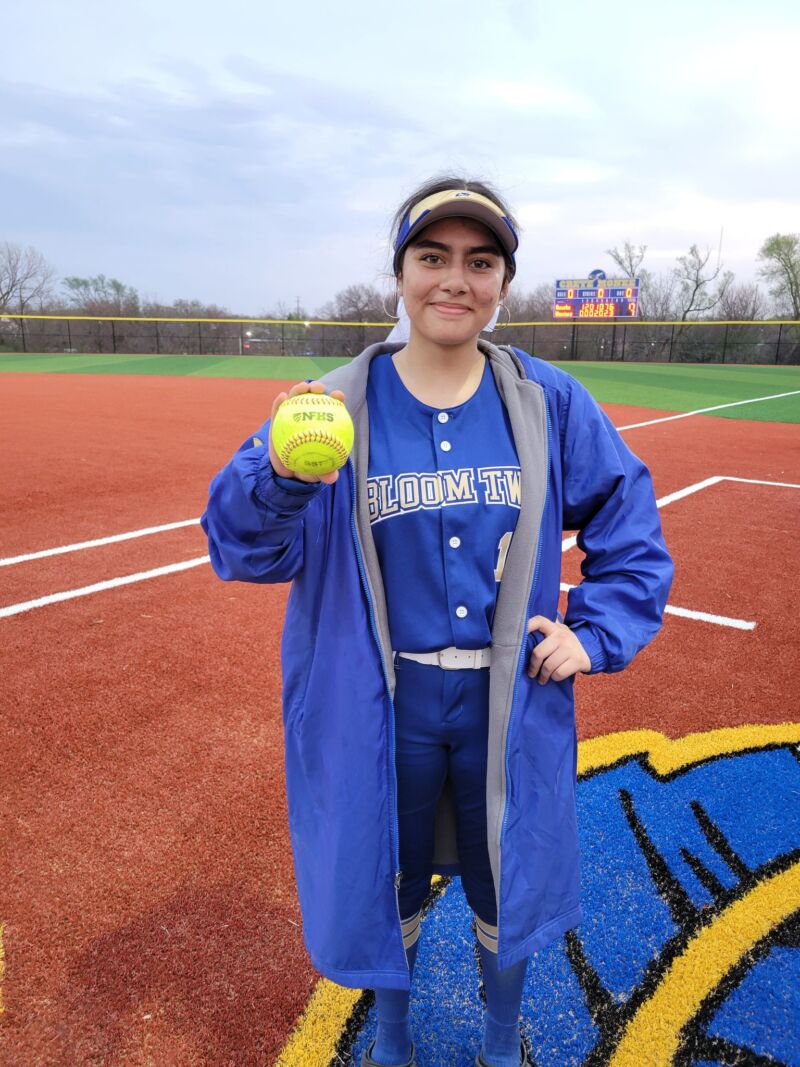 Image for the Tweet beginning: Sophomore Alisson Ortiz-Torres led the