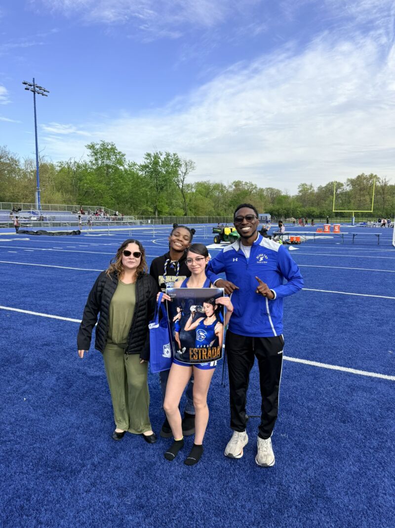 Image for the Tweet beginning: Track and Field Senior Night
